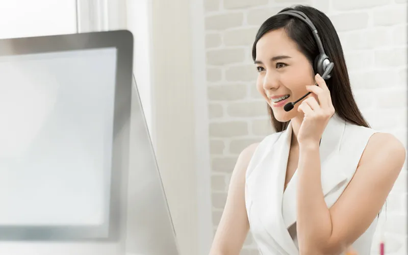Gọi hotline VUA99 giúp kết nối ngay với nhân viên hỗ trợ