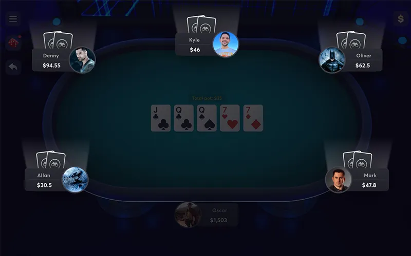 So với Poker, Xì tố VUA99 dùng bài 32 lá và không có bài chung
